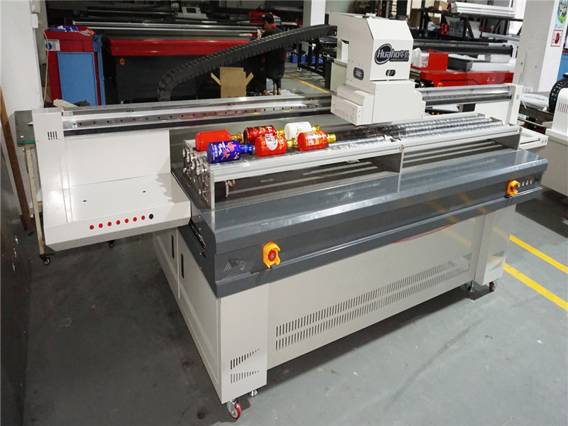 番禺uv圓柱打印機(jī)(圖1)